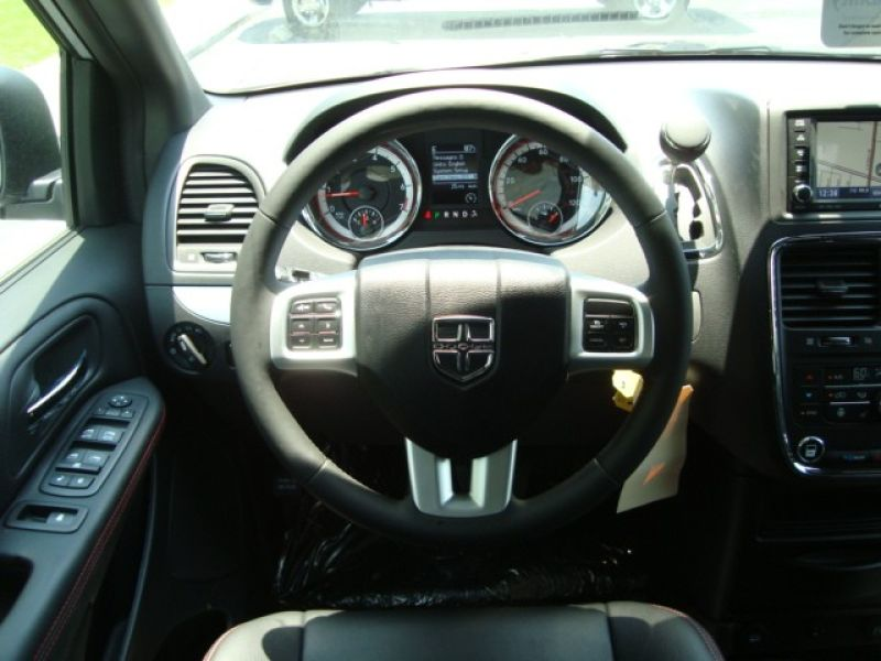 Illustration for article titled 2013 Dodge Grand Caravan SXT- Braun Mobility Conversion: A Jal-oppo Review